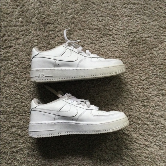 Nike Air Force 1 - Picture 9 of 16